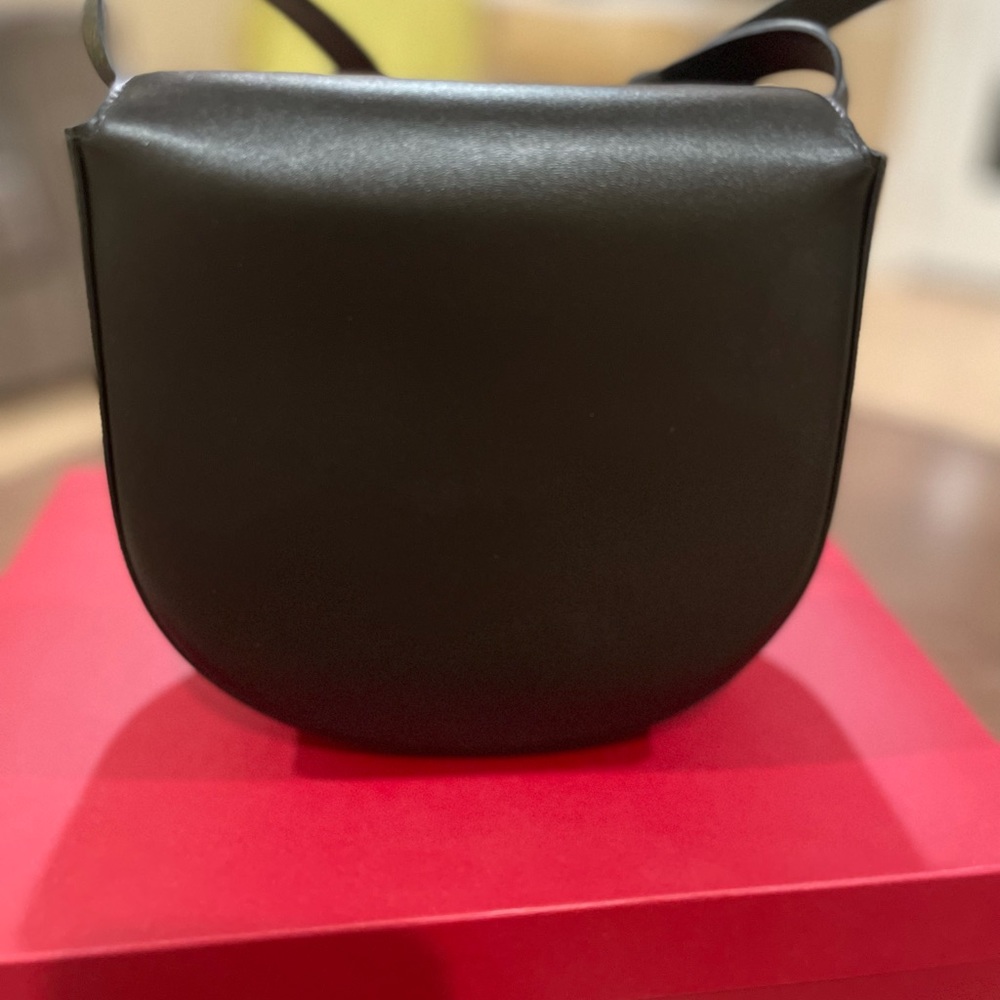 Ferragamo Purse - Picture 5 of 10